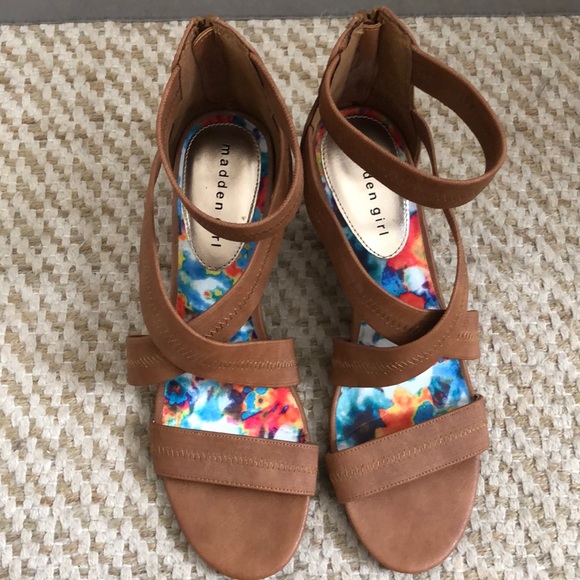 Madden girl “Heartt” wedge sandals - Picture 3 of 7